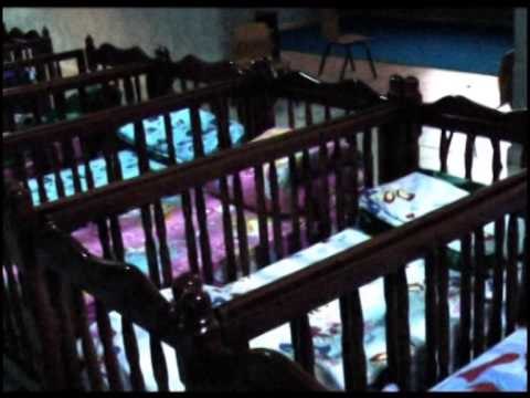 LIBRAZHD,FEMIJA VDES PASI GELLTITI TOLLUMBACEN,MERRET NE PYETJE EDUKATORJA LAJM