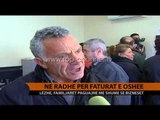 Lezhë, në rradhë për faturat e OSHEE - Top Channel Albania - News - Lajme