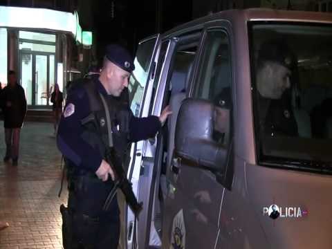 AKSION POLICOR NE KOSOVE PRANGOSEN DHJETRA PERSONA TE PERFSHIRE NE KONTRABANDE NAFTE LAJM