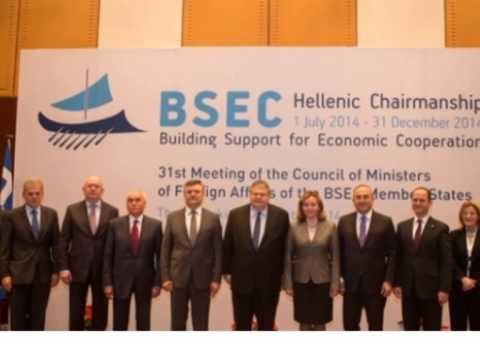 MINISTRAT E JASHTEM NE SELANIK,BUSHATI “SHQIPERIA E ANGAZHUAR PER BASHKEPUNIM” LAJM