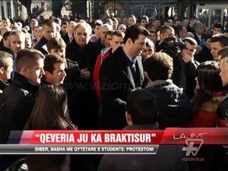 Dibër, Basha me qytetarë e studentë: Protestoni - News, Lajme - Vizion Plus