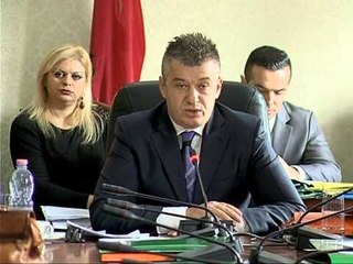KESHILLI DREJTUES I “RTSH”,KOMISIONI I MEDIAS NIS PROCEDUREN,PEZA FTESE OPOZITES LAJM