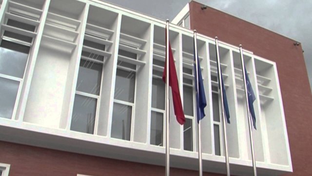 ZGJEDHJET LOKALE, NISHANI DEKRETON 21 QERSHORIN