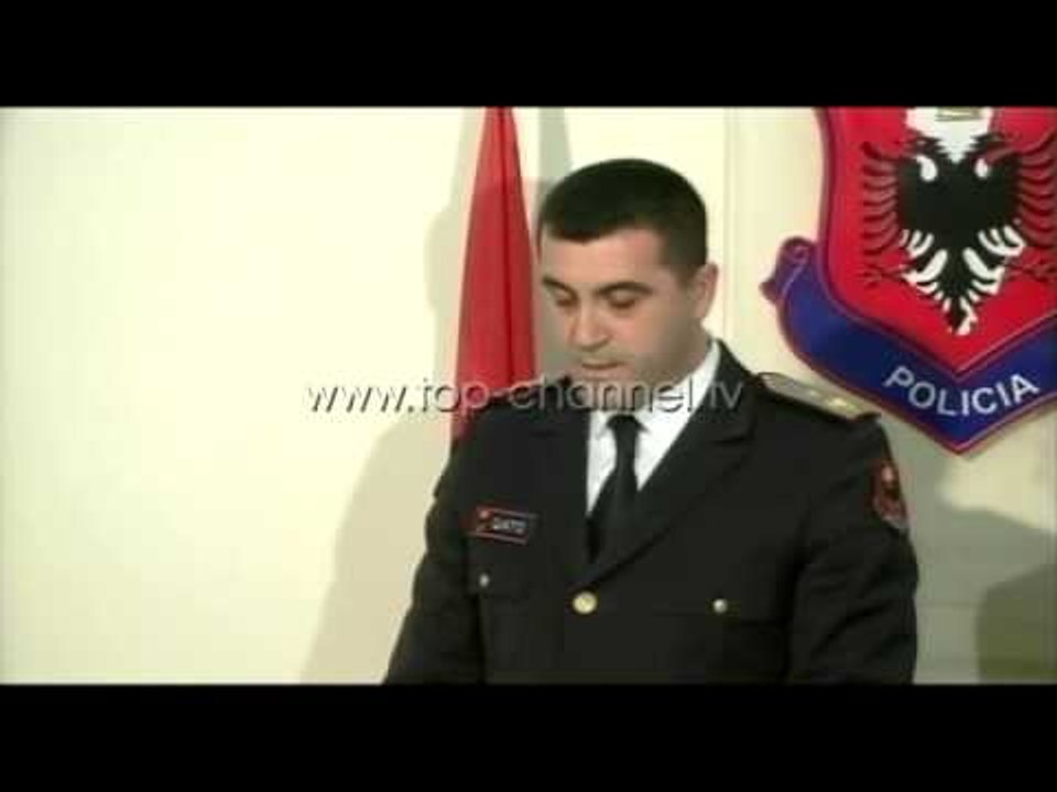 Arrestohet `banda e babagjyshëve` - Top Channel Albania - News - Lajme