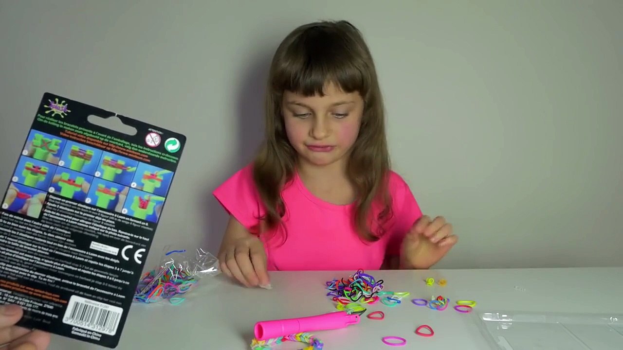 [TUTO] Créer un Bracelet en Elastiques Loom How to make a Rainbow Loom bracelet