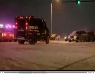 Colorado Planned Parenthood shooting: Suspect captured, 3 killed