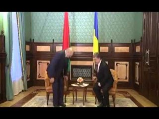 Download Video: LUKASHENKO TAKON POROSHENKON DHE RINIS PERPJEKJET PER NJE TJETER MARREVESHJE LAJM