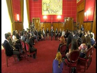 KRYEMINISTRI RAMA TAKON NEPUNESIT E RINJ TE PUNESUAR NE ADMINISTRATEN PUBLIKE LAJM