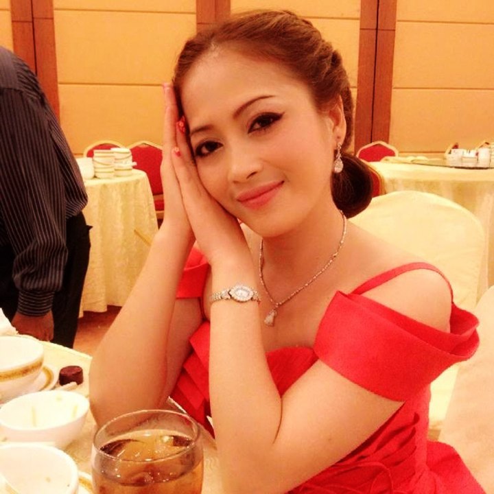 Dream of seeing a beautiful unknown woman