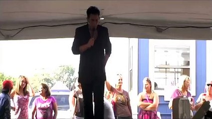 Franz Goovaerts sings Suspicious Minds at Elvis Week 2011 video