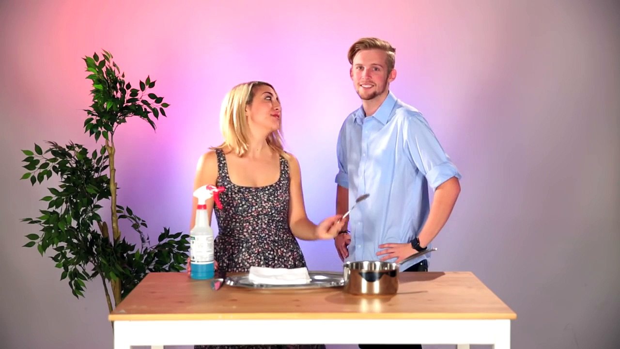 Awkward Kiss (2010 Doritos Superbowl Ad)