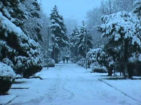 MOTI I KEQ DHE DEFEKTET LENE PA ENERGJI ME DHJETRA KOMUNA DHE FSHATRA NE VEND LAJM