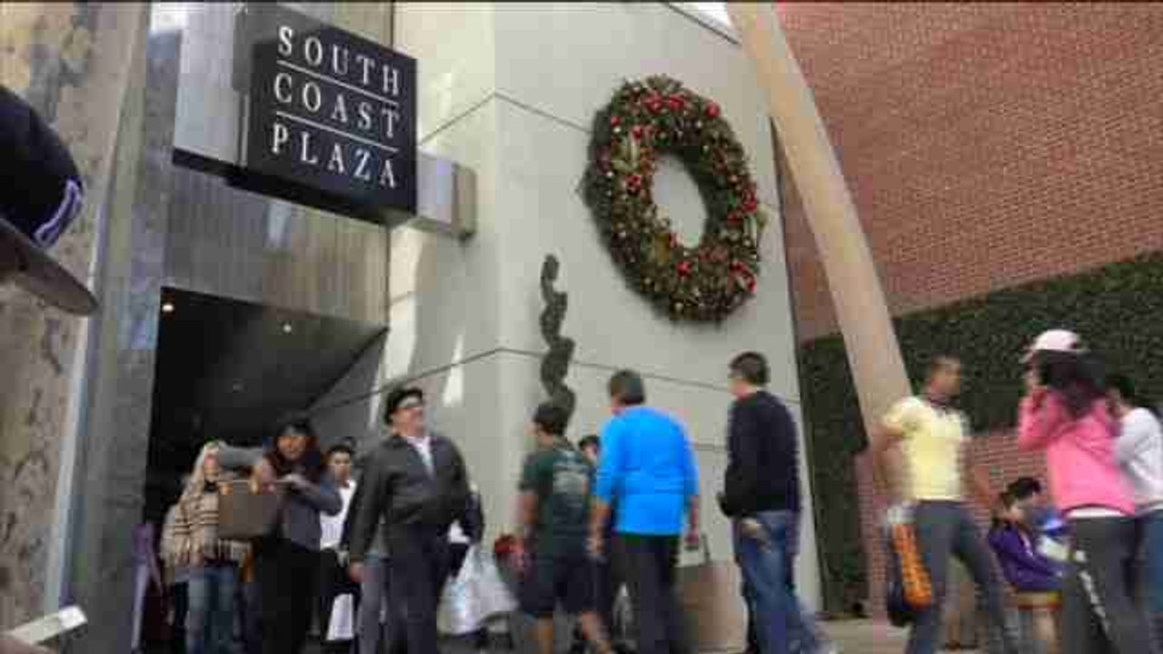 Menos multitudes y más compras por Internet en EE.UU por el "Viernes Negro"