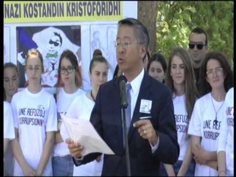 AMBASADORI AMERIKAN BEN THIRRJE PER ME SHUME LUFTE KUNDER KORRUPSIONIT LAJM