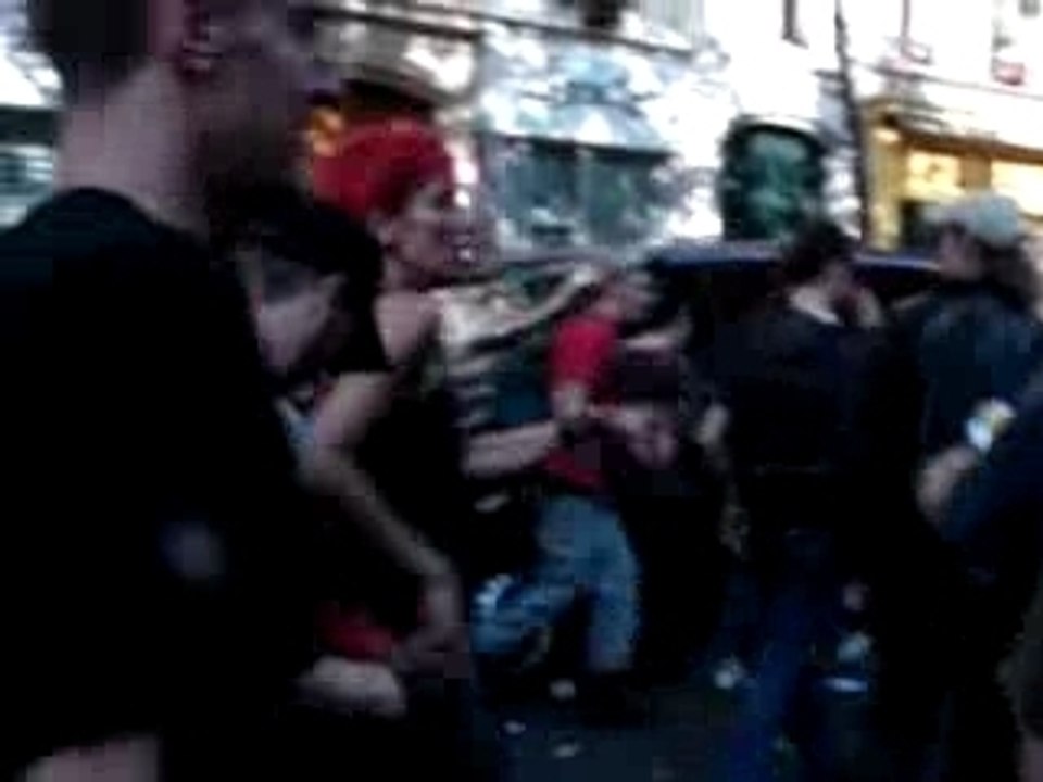 Miss Helium Paname Street