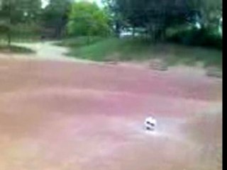 Je touche la barre transversale