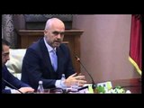 LUFTA NDAJ TERRORIZMIT, PRESIDENTI NISHANI MBLEDH INSTITUCIONET