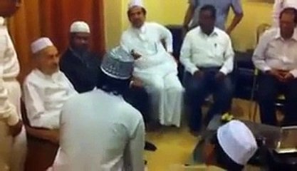 Zakir naik didnt answer question & ran away from function in middle