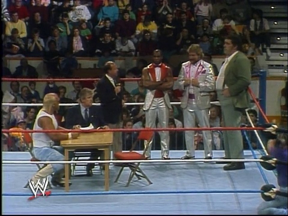 WWF Royal Rumble 1988 - Hulk Hogan & Andre The Giant Contact Signing