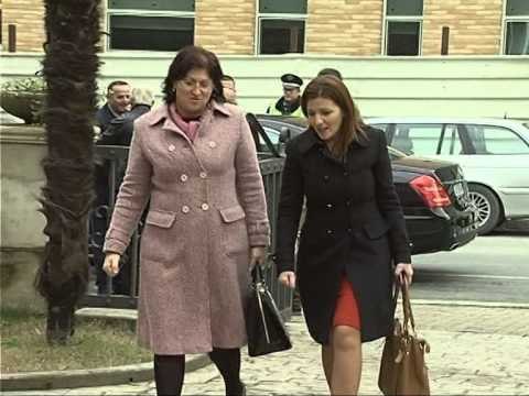 EDLIRA JORGAQI E DENAR BIBA KANDIDATURA TE PS PER NE KQZ PRITET KANDIDATI I LSI LAJM