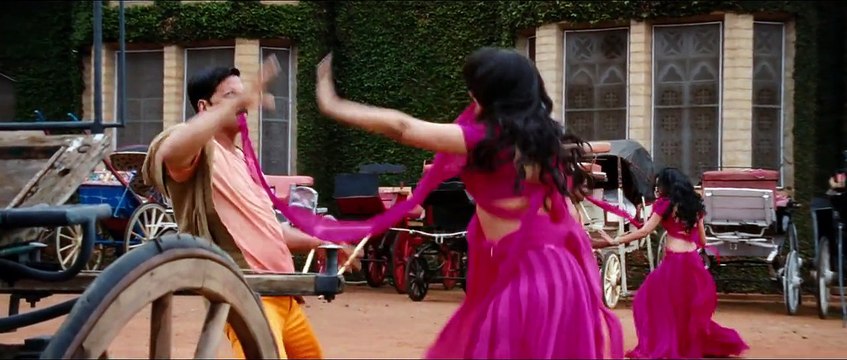 Chikni Kamr Pe Teri Mera Dil Phisal Geya - Rowdy Rathore -> Akshay Kumar -> Sonakshi Sinha