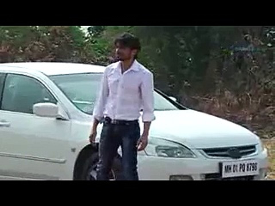 Saas Bahu Aur Saazish 28th November 2015 Sharman ke Pet mein Milan ne Dala Chaaku