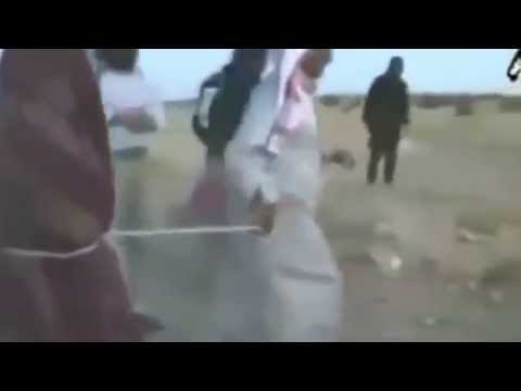 NJE GRUA I SHPETON EKZEKUTIMIT ME GODITJE GURESH TERRORISTET E SHTETIT ISLAMIK LAJM