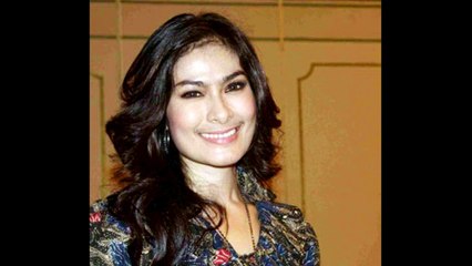 Iis Dahlia Hitamnya Hatimu