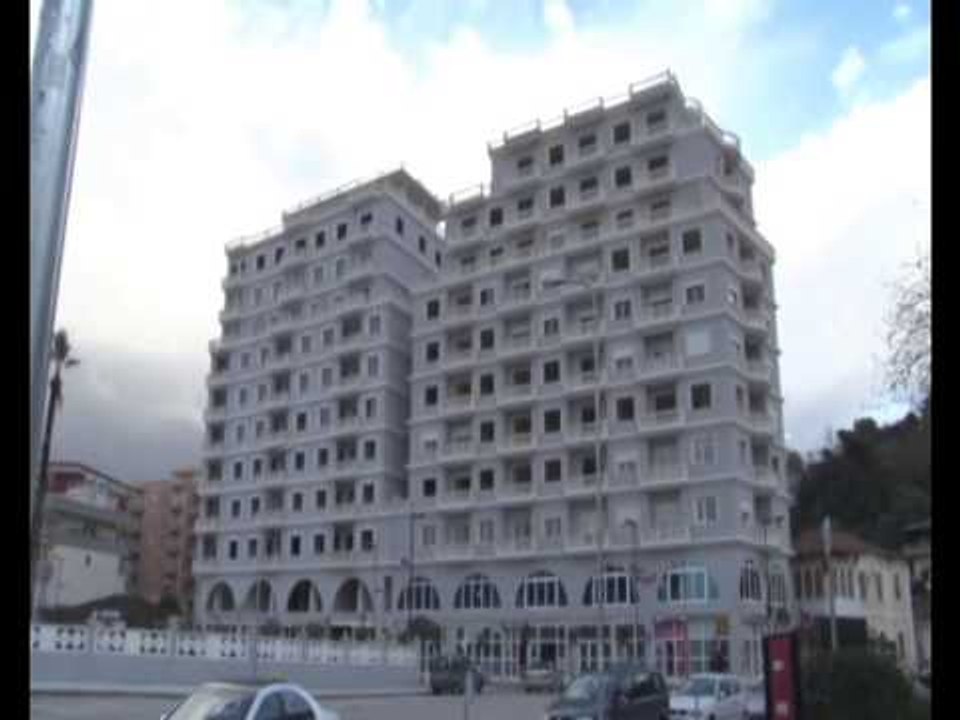 ARRESTOHET KREU I BASHKISE SE VLORES SHPETIM GJIKA,PERFUNDON NE MBREMJE NE SPITAL LAJM