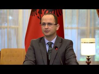 NISHANI REFUZON KANDIDATET E BUSHATIT PER AMBASADORE