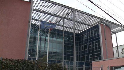 THELLOHET SKANDALI I PERFSHIRJES SE USHTRISE NE TRAFIKUN E DROGES