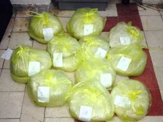 ASGJESOHET GRUPI KRIMINAL QE PRODHONTE DHE TREGETONTE EKSPLOZIVE NE ELBASAN LAJM