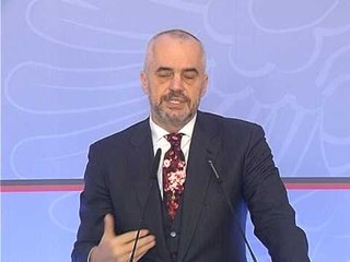 ARRIHET MARREVESHJA ME DEUTSCHE TELEKOM PER MATESAT E ENERGJISE LAJM