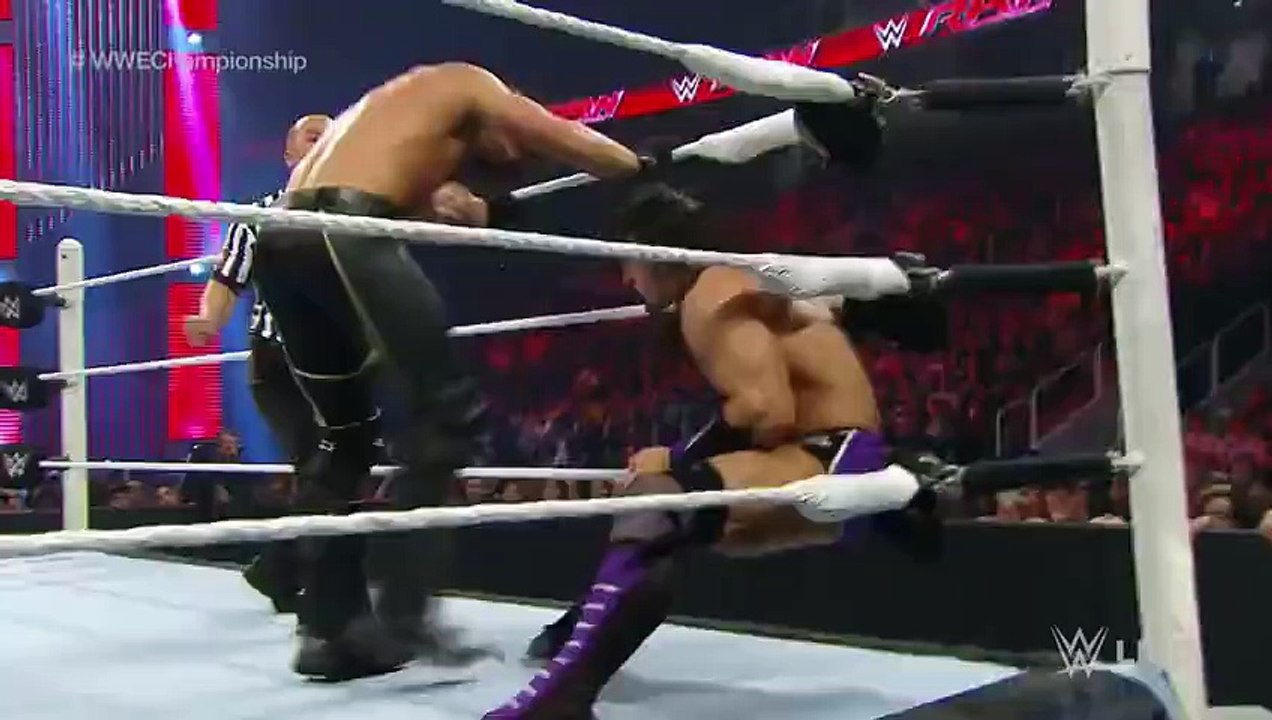 Neville vs. Seth Rollins - WWE World Heavyweight Championship Match- Raw_ Aug. 3