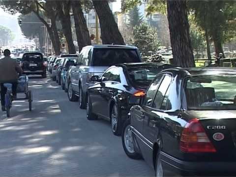 TERHIQET LULZIM BASHA SHTYHET DISKUTIMI I KONCESIONIT TE PARKIMEVE NE TIRANE LAJM
