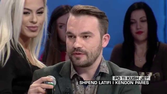 Zone e lire - ‘Po ti kush je?’ Shpend Latifi i kendon pares! (20 shkurt 2015)