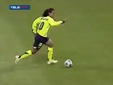 Average Ronaldinho Gaúcho Skills...