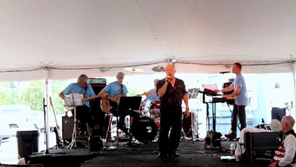 Danny McCorkle & the Katz perform 'You Gave Me A Mountain' Elvis week 2014