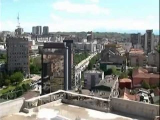 POLICIA E KOSOVES  ARRESTON 3 TE RINJ TE CILET DYSHOHEN PER LIDHJE ME TERRORIZMIN LAJM