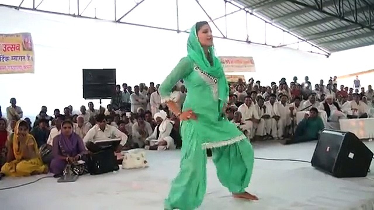 Sapna new mujra dance 2015