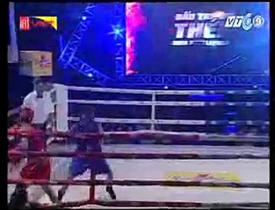 BÁN KẾT BOXING 14/11/2015 Trận 1 :  Nguyễn Thị Tâm (Sơn La) VS Nguyễn Thanh Thùy (Hải Phòng)