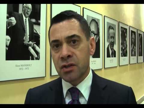 MINISTRI AHMETAJ MARREVESHJE ME “BE” PER NJE FOND QE I VJEN NE NDIHME BIZNESIT LAJM