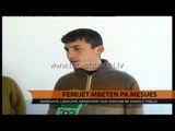 Fëmijët mbetën pa mësues - Top Channel Albania - News - Lajme
