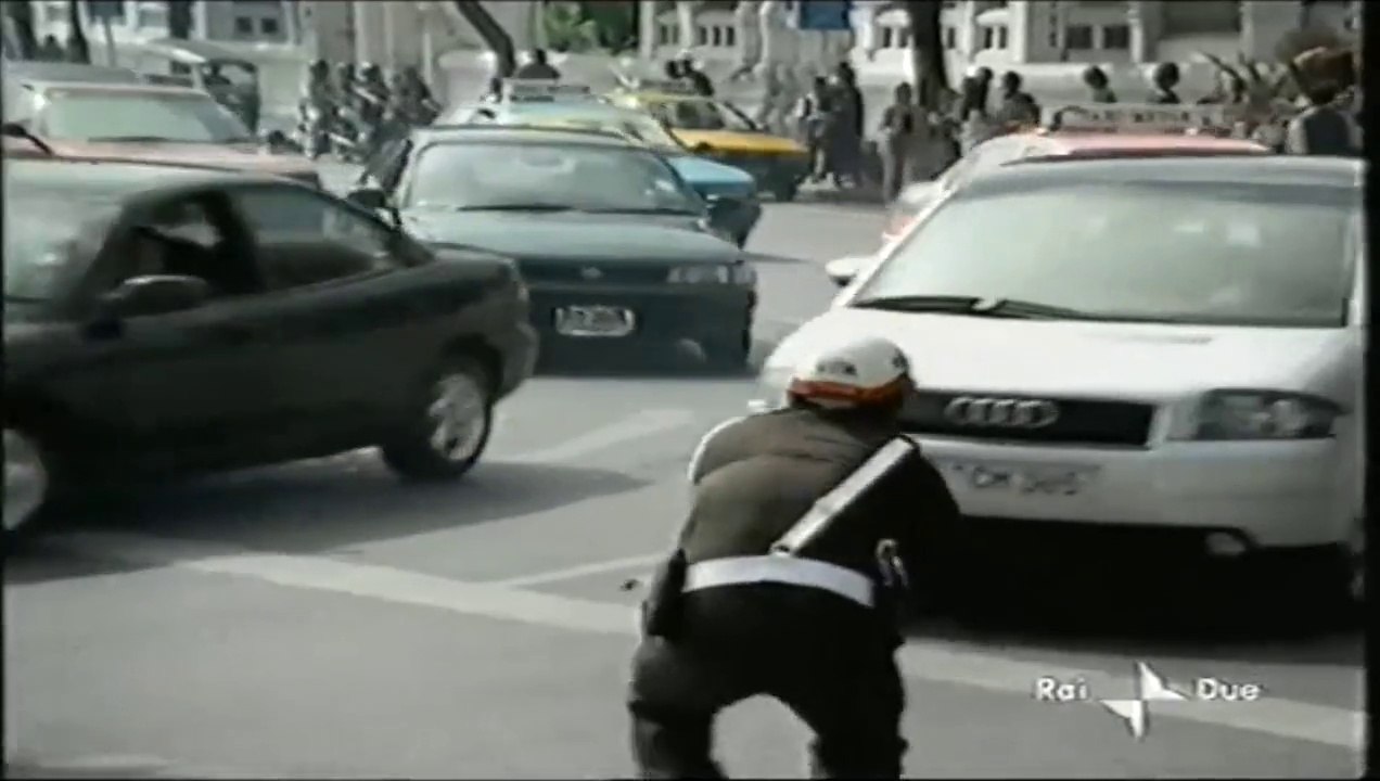 audi a2 spot (2000)
