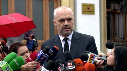 RAMA: OPOZITA SHFAQJE TE TURPSHME NE PARLAMENT
