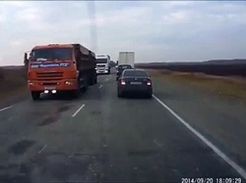 Overtake or not? Violent car crash