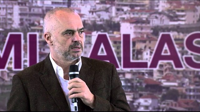 RAMA: 1 MIJË DOSJE U ZHDUKËN NGA ALUIZNI NË LUSHNJE