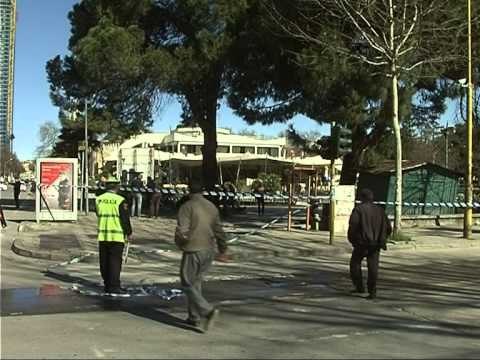 ALARM I RREME PER BOMBE NE TIRANE,SHPERTHIM I KONTROLLUAR PER NJE ÇANTE TE DYSHUAR LAJM
