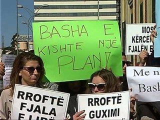 NDERTIMI TEK DIGA E LIQENIT,SERISH PROTESTE E QYTETAREVE PARA BASHKISE SE TIRANES LAJM
