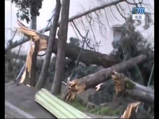 ITALI,KOHA E KEQE ME ERERA DHE SHIRA SHKAKTON PROBLEME NE DISA ZONA TE VENDIT LAJM